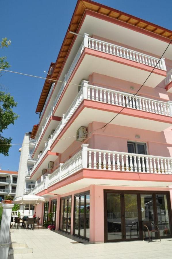 Hotel Louiza Paralia Katerinis Exterior photo