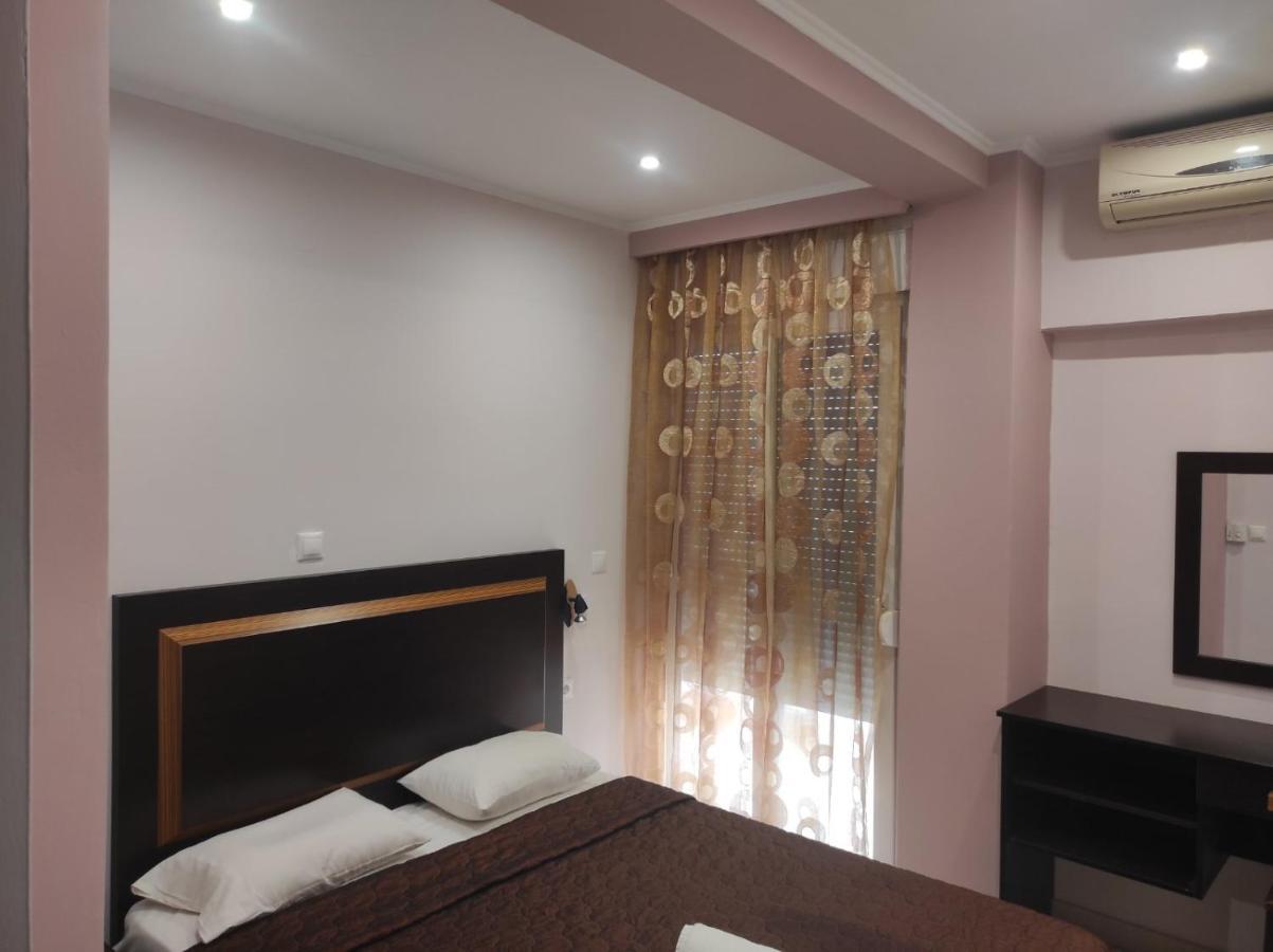 Hotel Louiza Paralia Katerinis Exterior photo